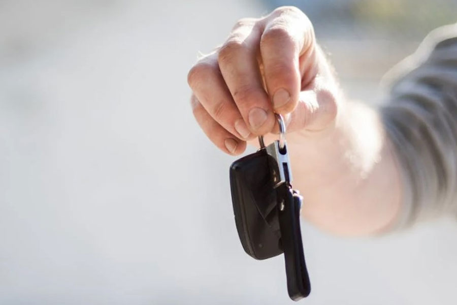 Mesečni najem avtomobila Europcar